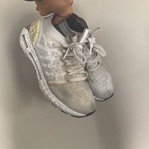 Under Armour Hover Shoes 9
